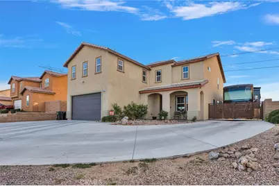 16022 Shawnee, Victorville, CA 92394 - Photo 4