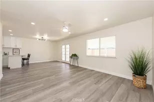 15105 Condor, Victorville, CA 92394 - Photo 6