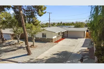 15105 Condor, Victorville, CA 92394 - Photo 2