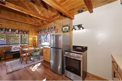 698 Highland, Sugarloaf, CA 92386 - Photo 16