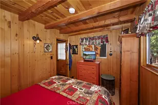 698 Highland, Sugarloaf, CA 92386 - Photo 18