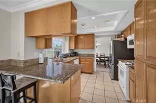 29189 Stonegate Ln, Highland, CA 92346 - Photo 14