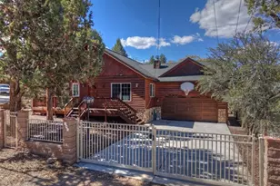 340 Santa Barbara Ave, Sugarloaf, CA 92386 - Photo 6