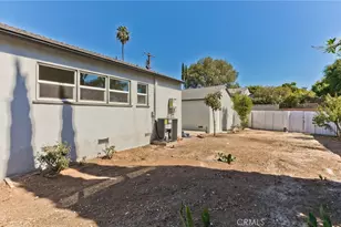 11802 S Van Ness Ave, Hawthorne, CA 90250 - Photo 30