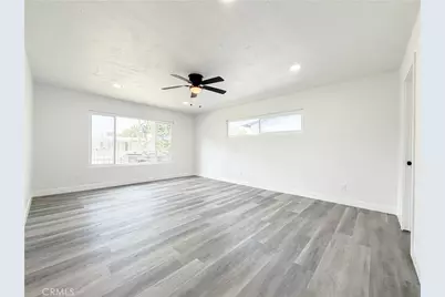 718 E 103rd Place, Los Angeles, CA 90002 - Photo 22