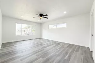 718 E 103rd Pl, Los Angeles, CA 90002 - Photo 22