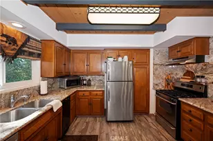 230 Shasta, Lake Arrowhead, CA 92317 - Photo 12