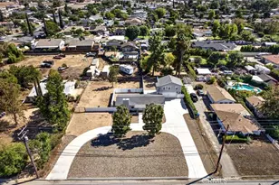 12789 8th, Yucaipa, CA 92399 - Photo 16