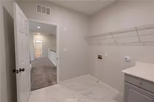 30227 Tenaya Ln, Highland, CA 92346 - Photo 20
