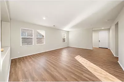 31826 Livingston St, Menifee, CA 92584 - Photo 8