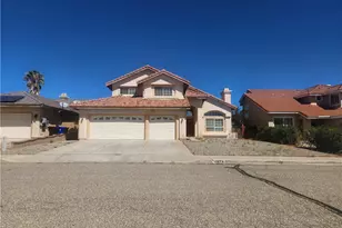 13272 Berkeley Ln, Victorville, CA 92392 - Photo 2
