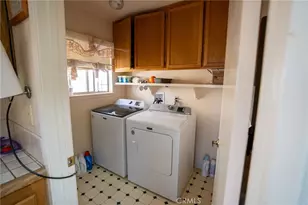 13023 Rainwood Ct, Victorville, CA 92395 - Photo 10