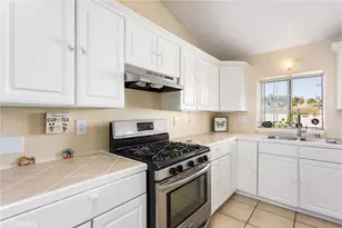 31712 Avenue E, Yucaipa, CA 92399 - Photo 10