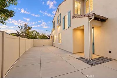 39552 Strada Scala, Lake Elsinore, CA 92532 - Photo 4