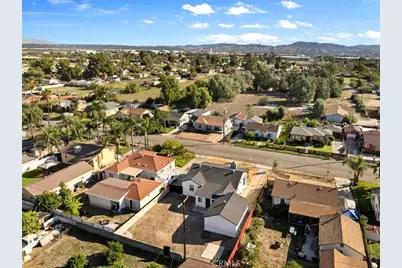 24976 7th, San Bernardino, CA 92410 - Photo 32