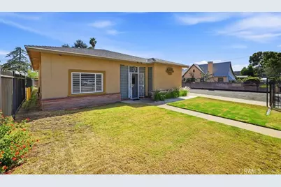 2155 N Arrowhead, San Bernardino, CA 92405 - Photo 2