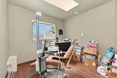 2155 N Arrowhead, San Bernardino, CA 92405 - Photo 26