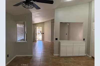 13564 Carrera, Victorville, CA 92392 - Photo 4