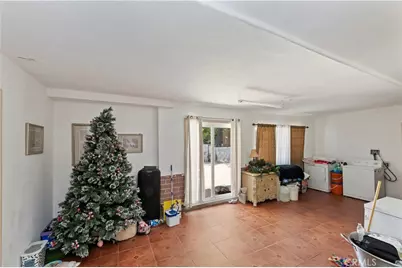 11079 Alder, Bloomington, CA 92316 - Photo 10