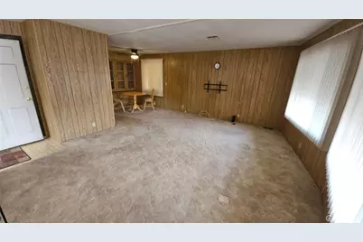 21100 State Street #111, San Jacinto, CA 92583 - Photo 6