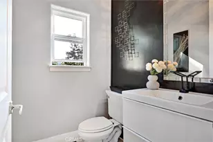 7010 Pinehaven, Oakland, CA 94611 - Photo 10