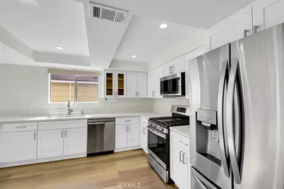 1318 Stillman, Redlands, CA 92374 - Photo 8