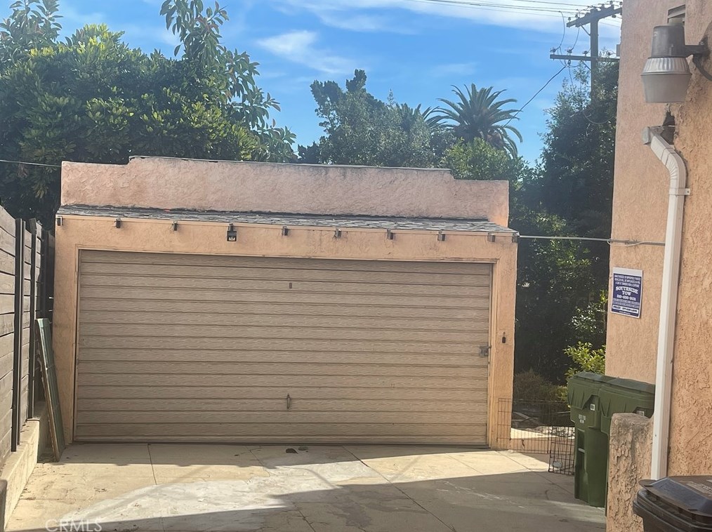 1330 Keniston Ave, Los Angeles CA  90019-1713 exterior