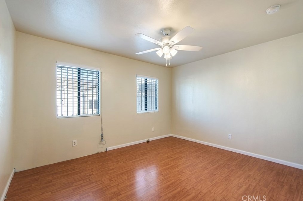 1455 94th St, Los Angeles CA  90047-3911 exterior
