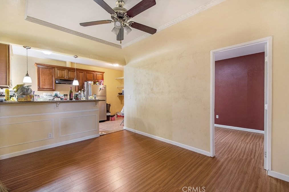 1455 94th St, Los Angeles CA  90047-3911 exterior