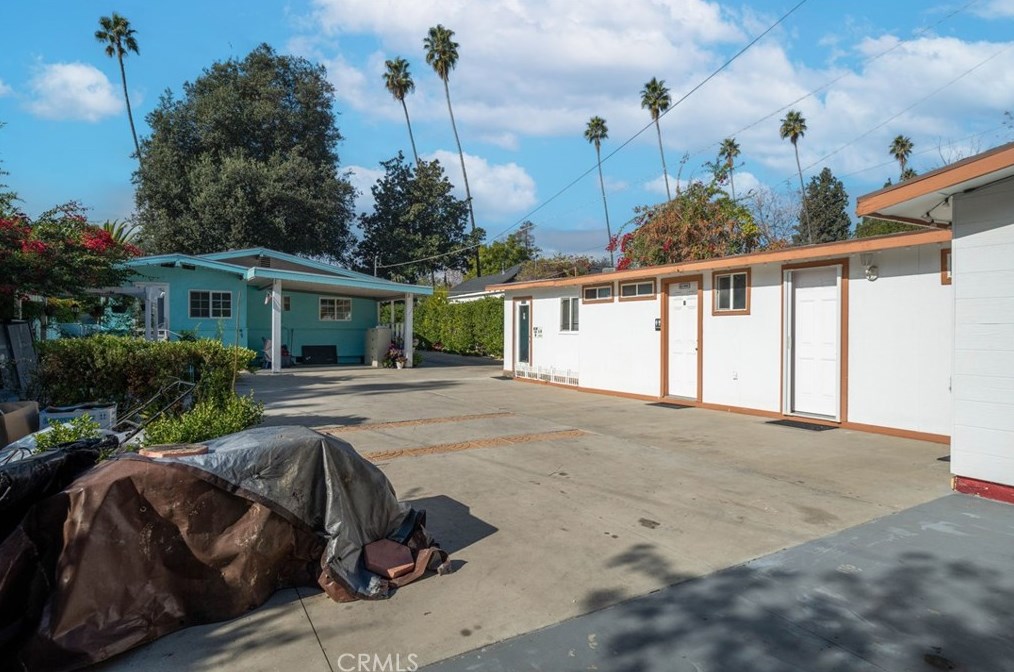 124 Berkeley Ave, Pasadena CA 91107-3548 exterior