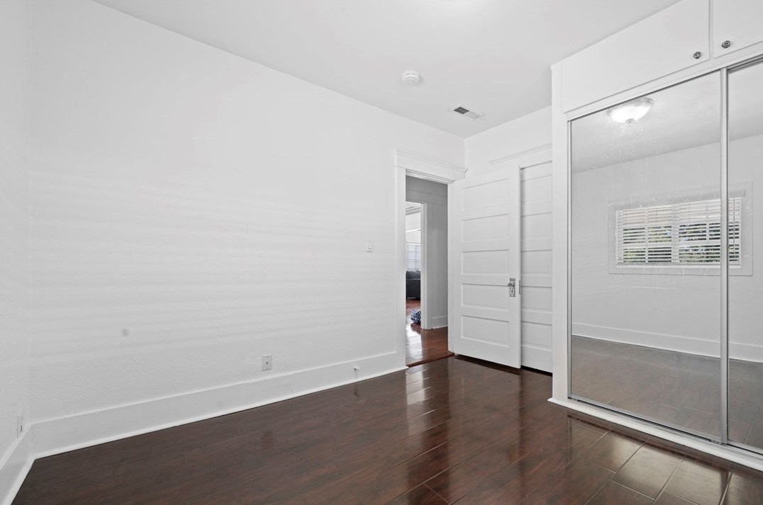 124 Berkeley Ave, Pasadena CA 91107-3548 exterior