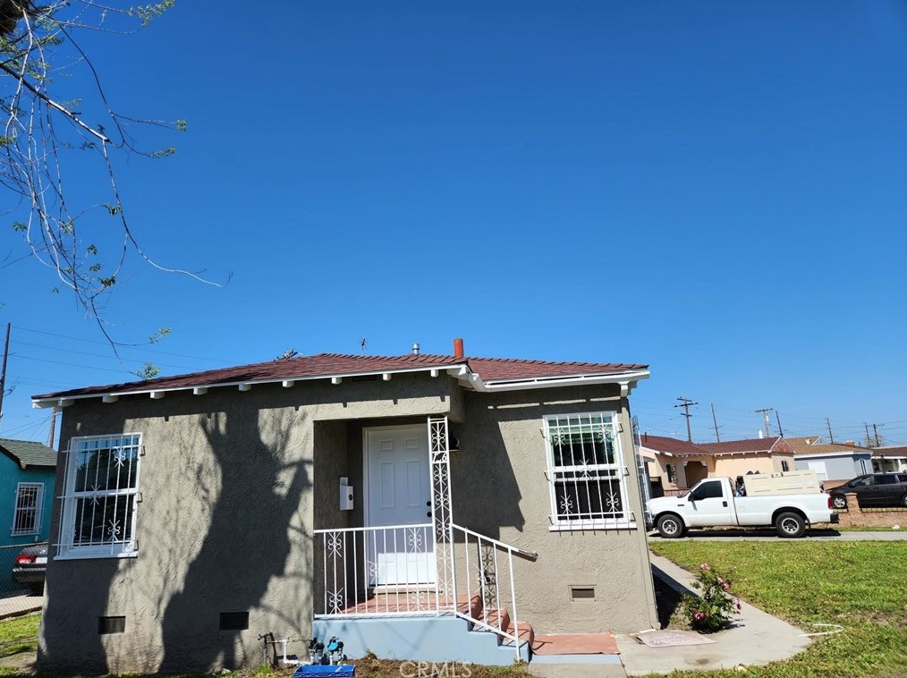 126 S Matthisen Ave, Compton, CA 90220