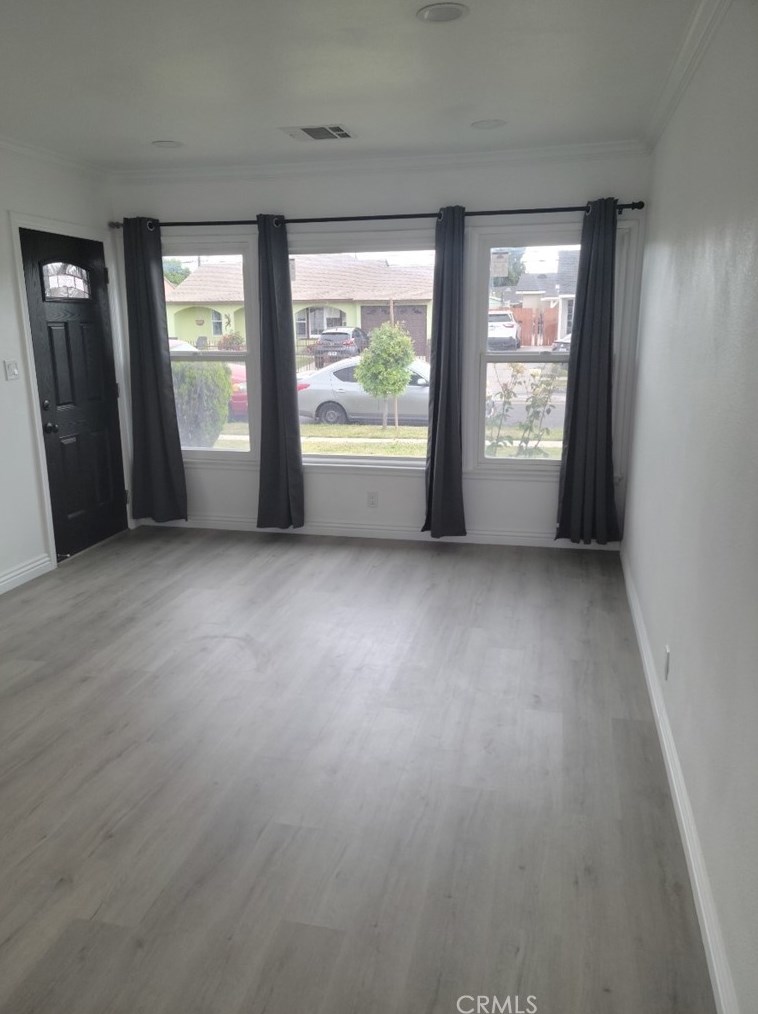 712 Corlett Ave, Compton, CA 90220-3428