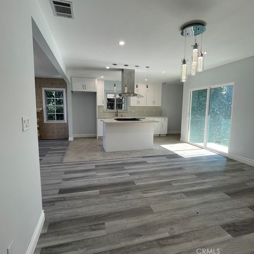 9711 Haas Ave, Los Angeles CA  90047-4022 exterior