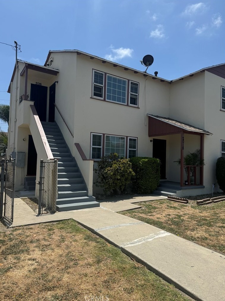 2016 103rd St, Los Angeles, CA 90002-3125