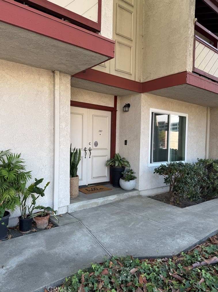 946 220th St, Torrance, CA 90502-2201
