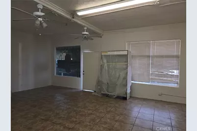 10018 S Main Street, Los Angeles, CA 90003 - Photo 4