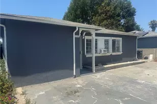 13107 Jarvis, Los Angeles, CA 90061 - Photo 4