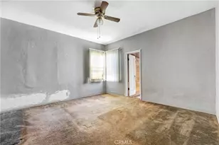 1045 Hyde Park Blvd, Inglewood, CA 90302 - Photo 6