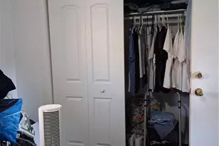 270 E Heath Ln, Long Beach, CA 90805 - Photo 10