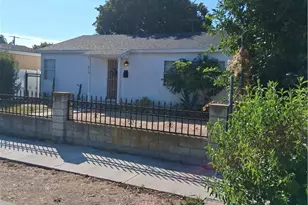 270 E Heath Ln, Long Beach, CA 90805 - Photo 1