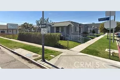 302 W 107th Street, Los Angeles, CA 90003 - Photo 2