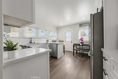 1550 W 70th St, Los Angeles, CA 90047 - Photo 10