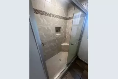 2000 W 54th, Los Angeles, CA 90062 - Photo 28