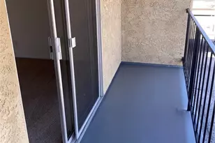 8505 Columbus Ave, North Hills, CA 91343 - Photo 6