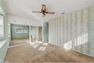 10524 S 8th Place, Inglewood, CA 90303 - Photo 22