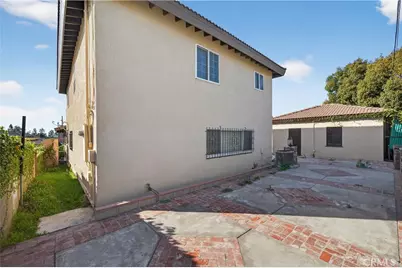 10524 S 8th Place, Inglewood, CA 90303 - Photo 54