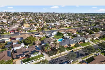 10524 S 8th Place, Inglewood, CA 90303 - Photo 6