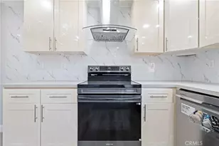 9652 Karmont, South Gate, CA 90280 - Photo 12