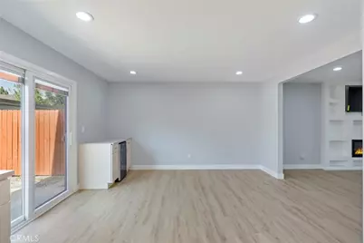 9652 Karmont, South Gate, CA 90280 - Photo 10